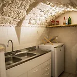 펜션 Il Nido Bianco 오스투니